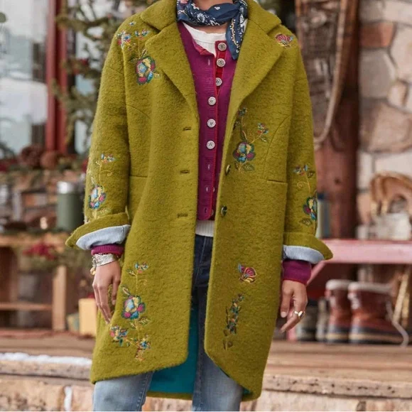 Woodland Fantasy coat. New with tags from Sundance. - Picture 9 of 9